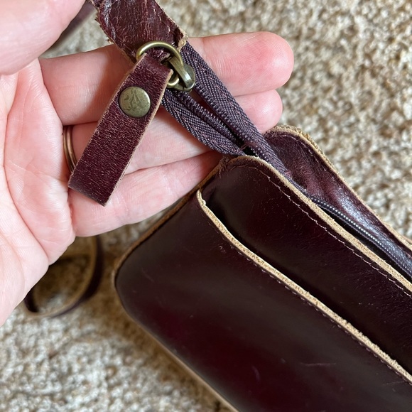 J. Jill Small Red Brown Genuine Leather Crossbody Purse with Zipper Closure - Picture 8 of 11